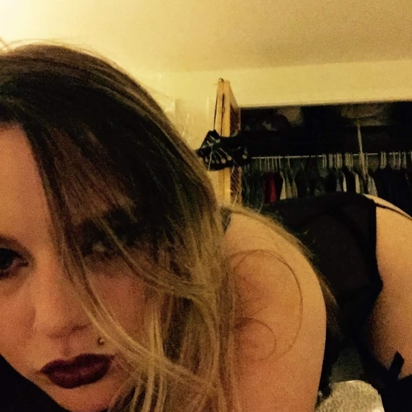 Meet your Posher, Sasha - Picture 15 of 16